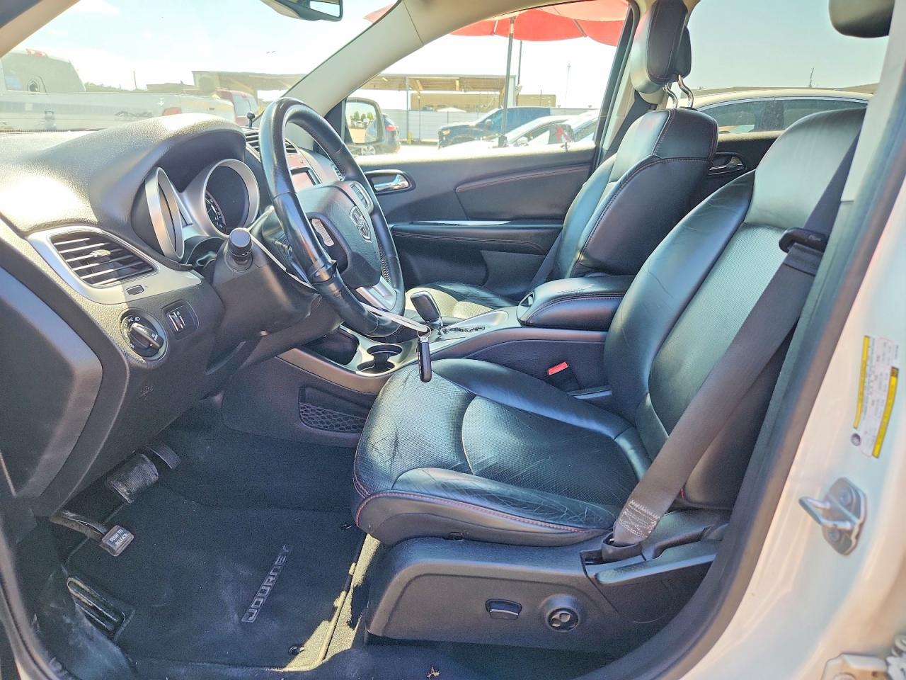2015 Dodge Journey R White vin: 3C4PDCEG9FT614793