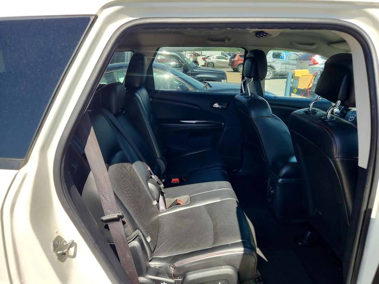 2015 Dodge Journey R White vin: 3C4PDCEG9FT614793