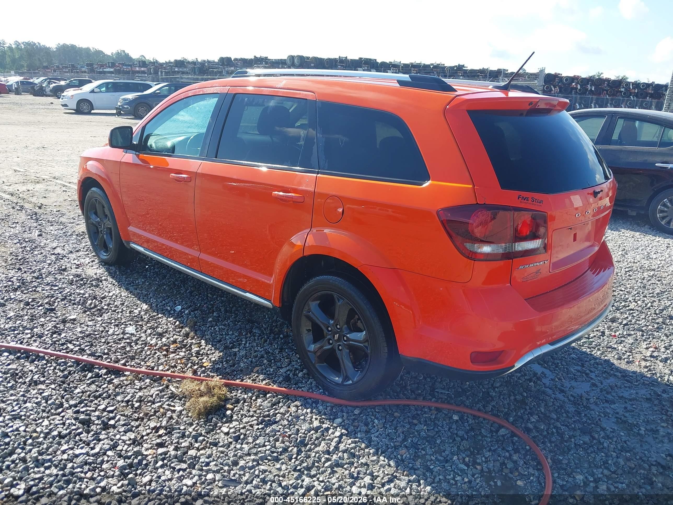2018 Dodge Journey Crossroad Оранжевый vin: 3C4PDCGB0JT421846