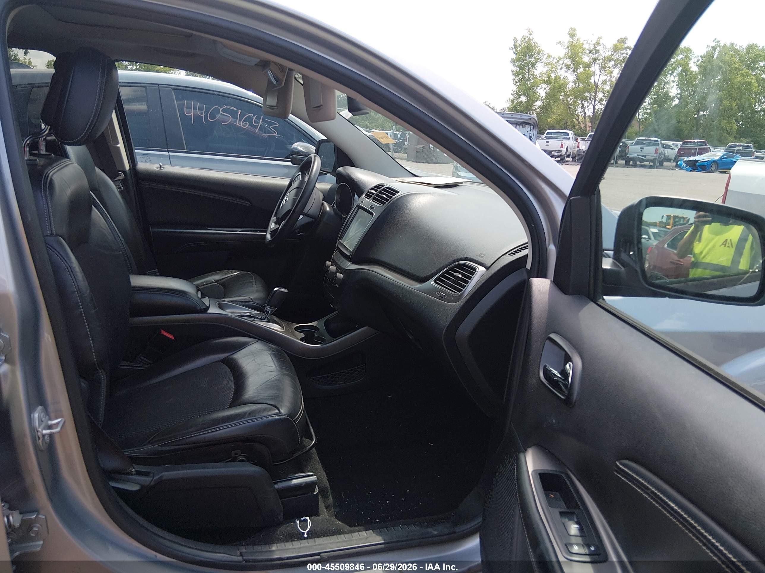 2015 Dodge Journey Crossroad Silver vin: 3C4PDCGB2FT727986