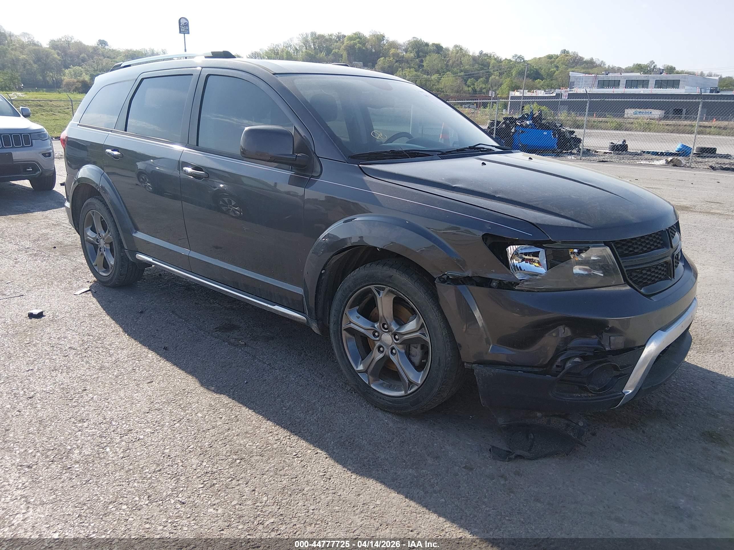 3C4PDCGB2GT131570