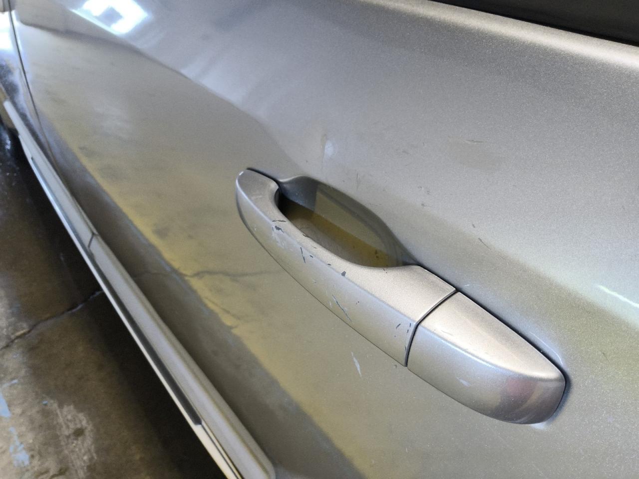 2017 Dodge Journey Crossroad Silver vin: 3C4PDCGB2HT524504 Damage: Left Rear Door, Multiple Dents/Paint Damage, 3