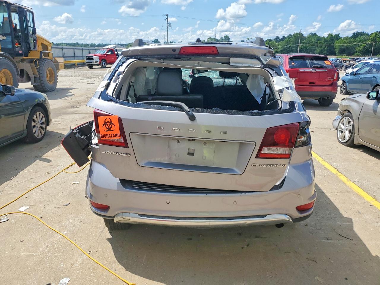 2020 Dodge Journey Crossroad Silver vin: 3C4PDCGB3LT201331