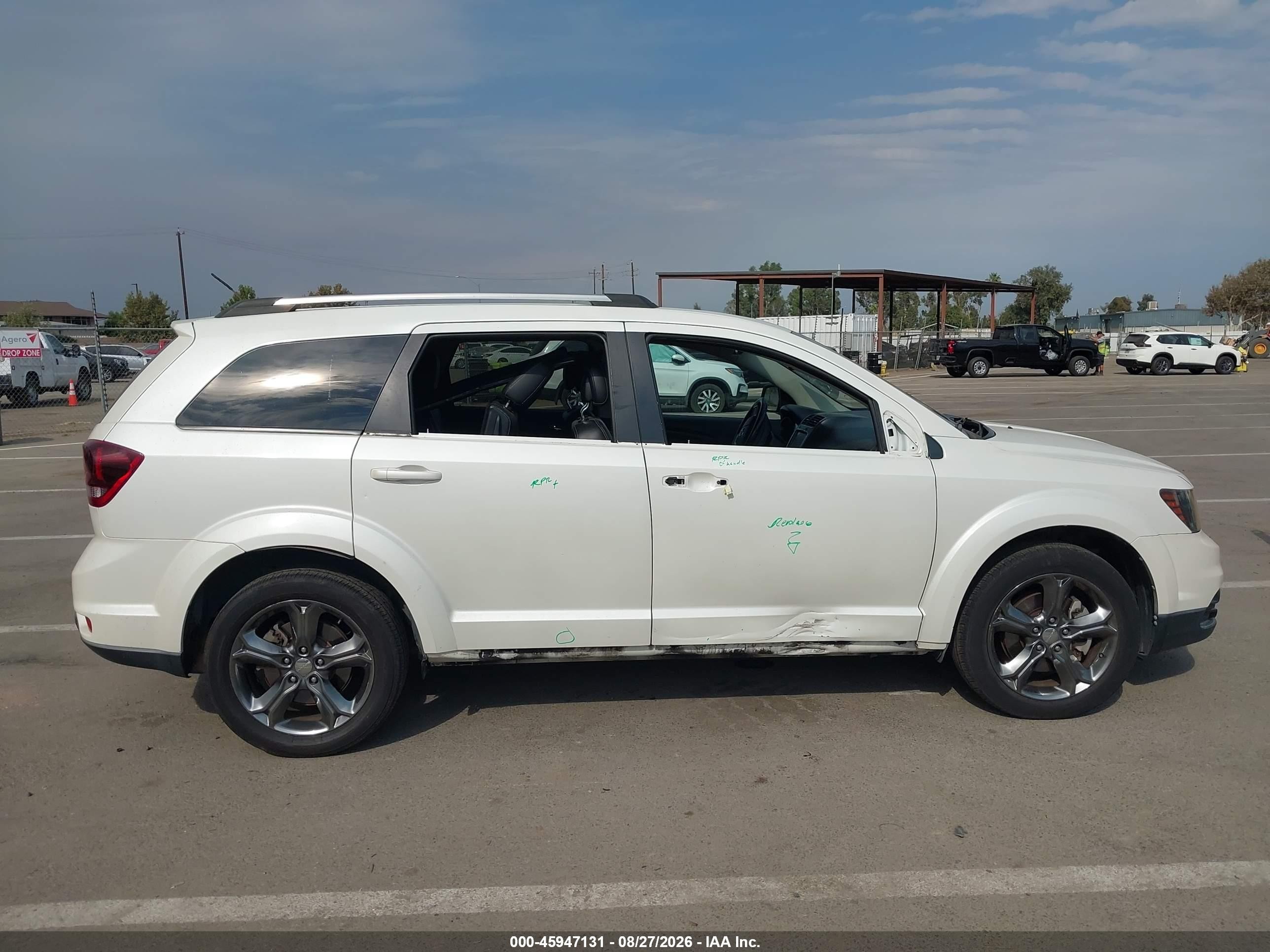 2015 Dodge Journey Crossroad White vin: 3C4PDCGB6FT583214