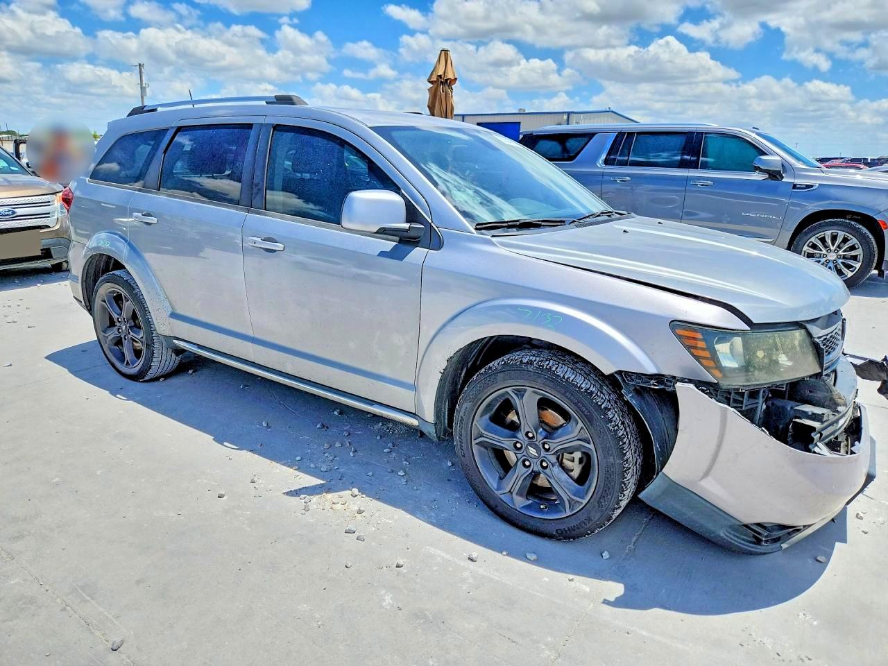 2021 Dodge Journey Crossroad Gray vin: 3C4PDCGB7LT263833