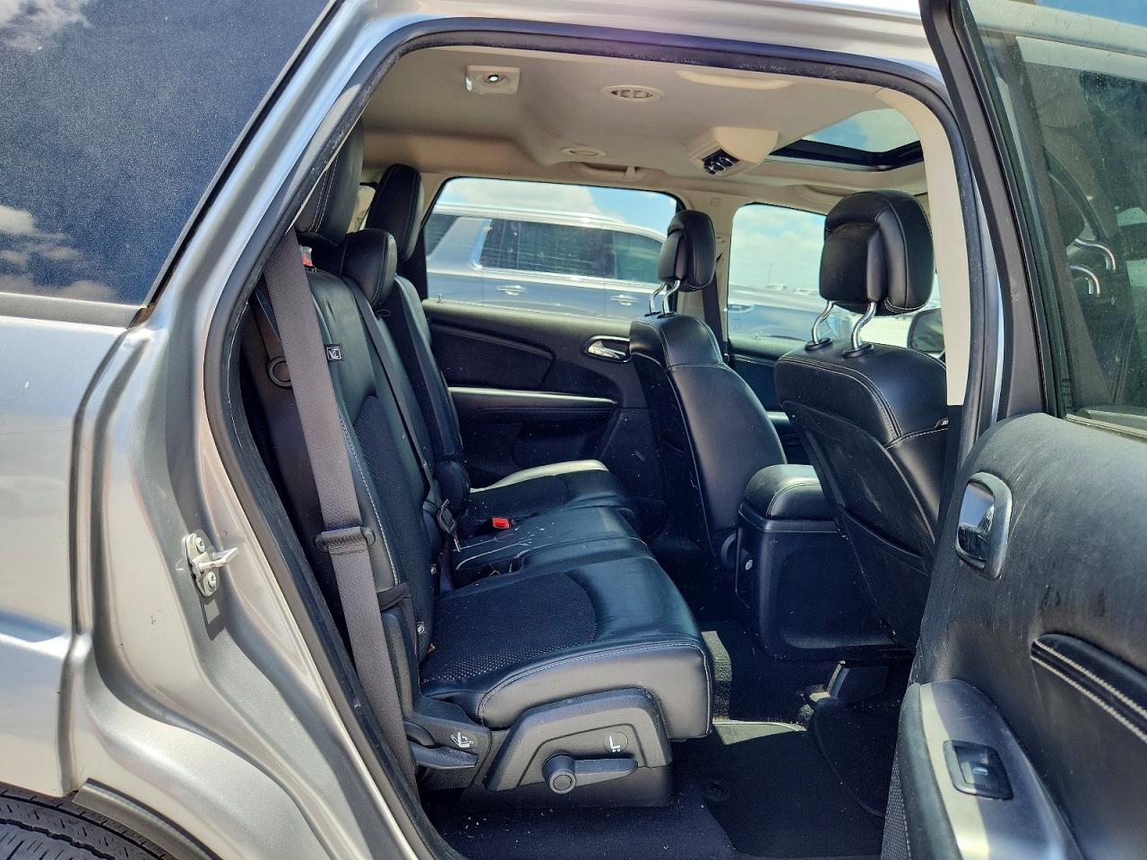 2021 Dodge Journey Crossroad Gray vin: 3C4PDCGB7LT263833