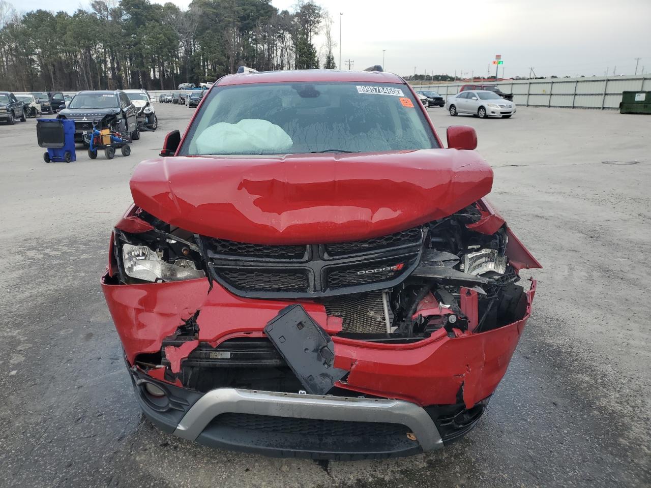 2020 Dodge Journey Crossroad Красный vin: 3C4PDCGB7LT268644 Damage: Left Apron, Kinked, 2 To 3 Inches