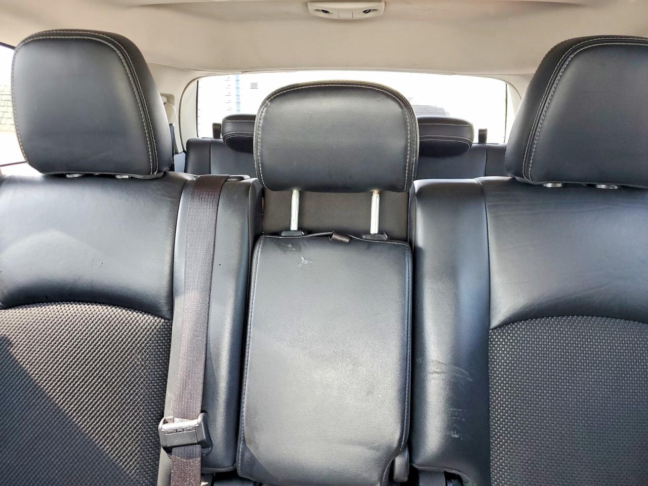 2014 Dodge Journey Crossroad White vin: 3C4PDCGB9ET277705