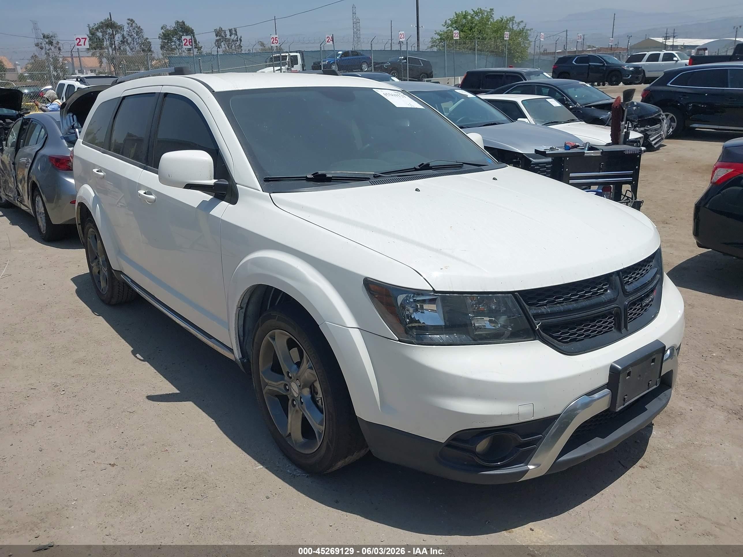 2015 Dodge Journey Crossroad White vin: 3C4PDCGB9FT584454