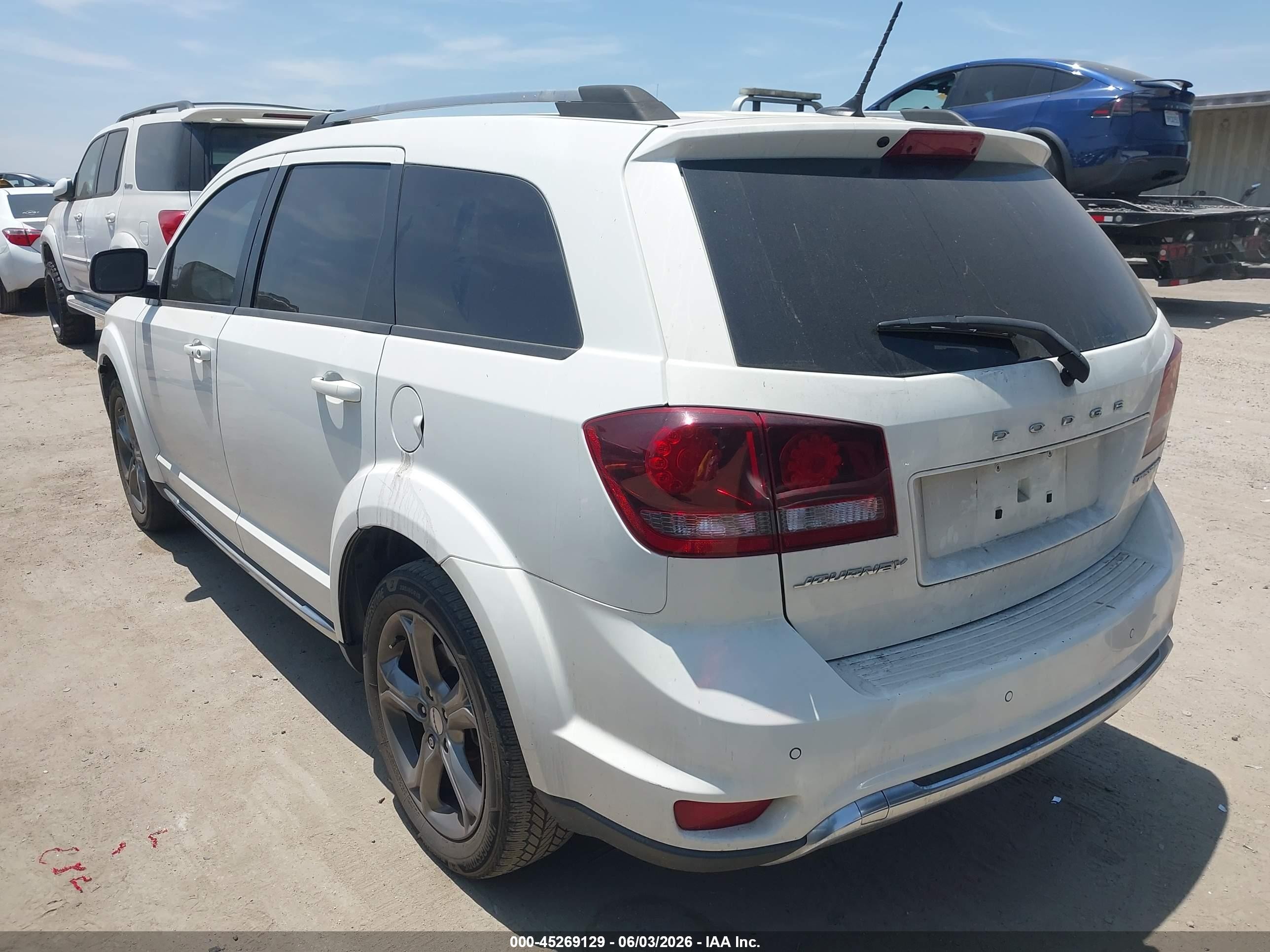 2015 Dodge Journey Crossroad White vin: 3C4PDCGB9FT584454