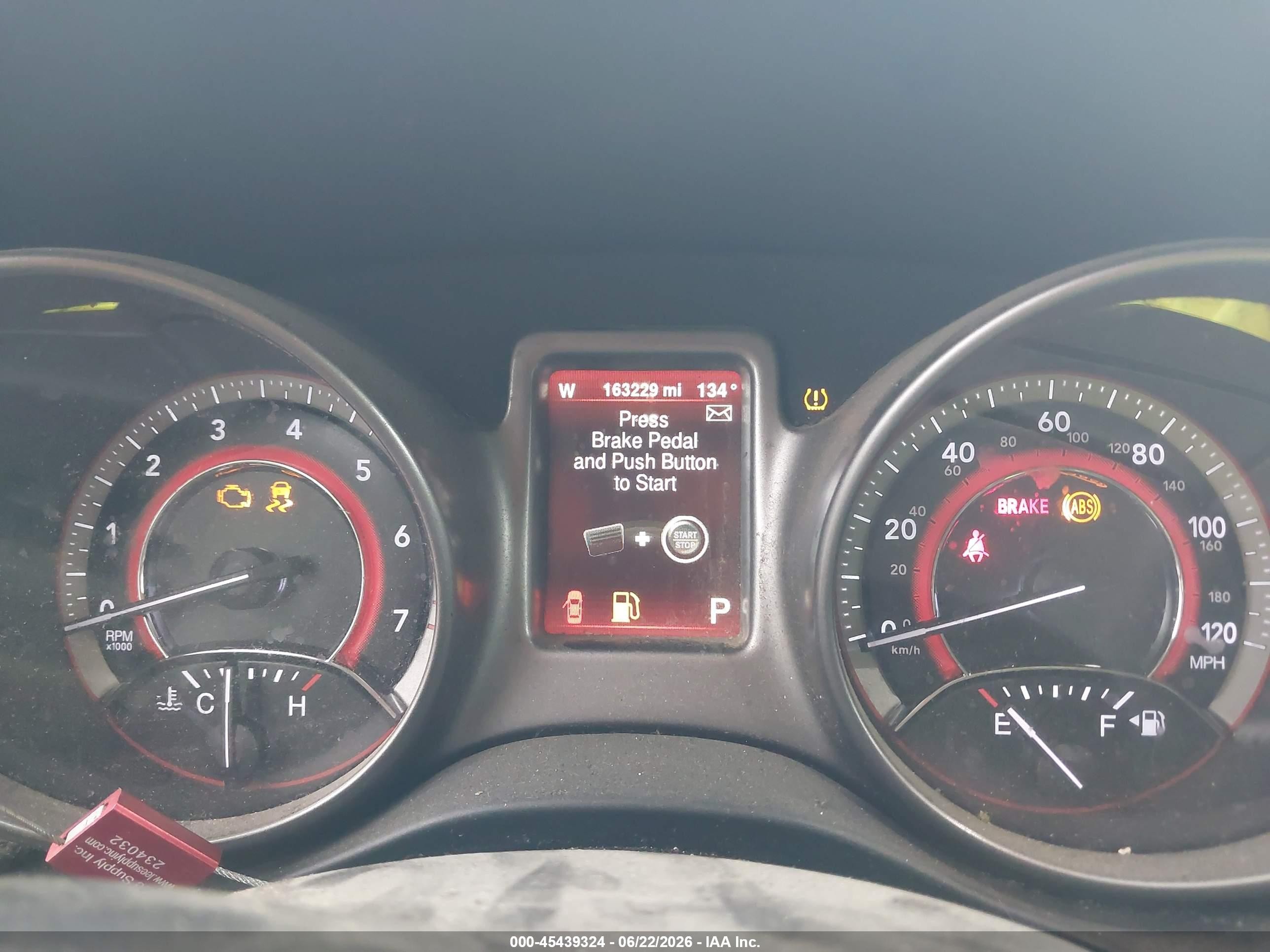 2015 Dodge Journey Crossroad Red vin: 3C4PDCGG1FT632363
