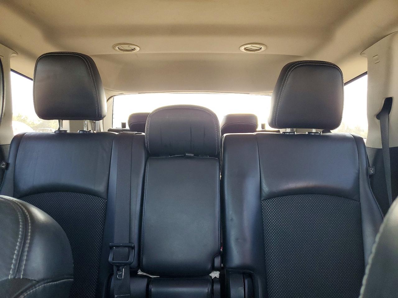 2018 Dodge Journey Crossroad Серебряный vin: 3C4PDCGG1JT378873