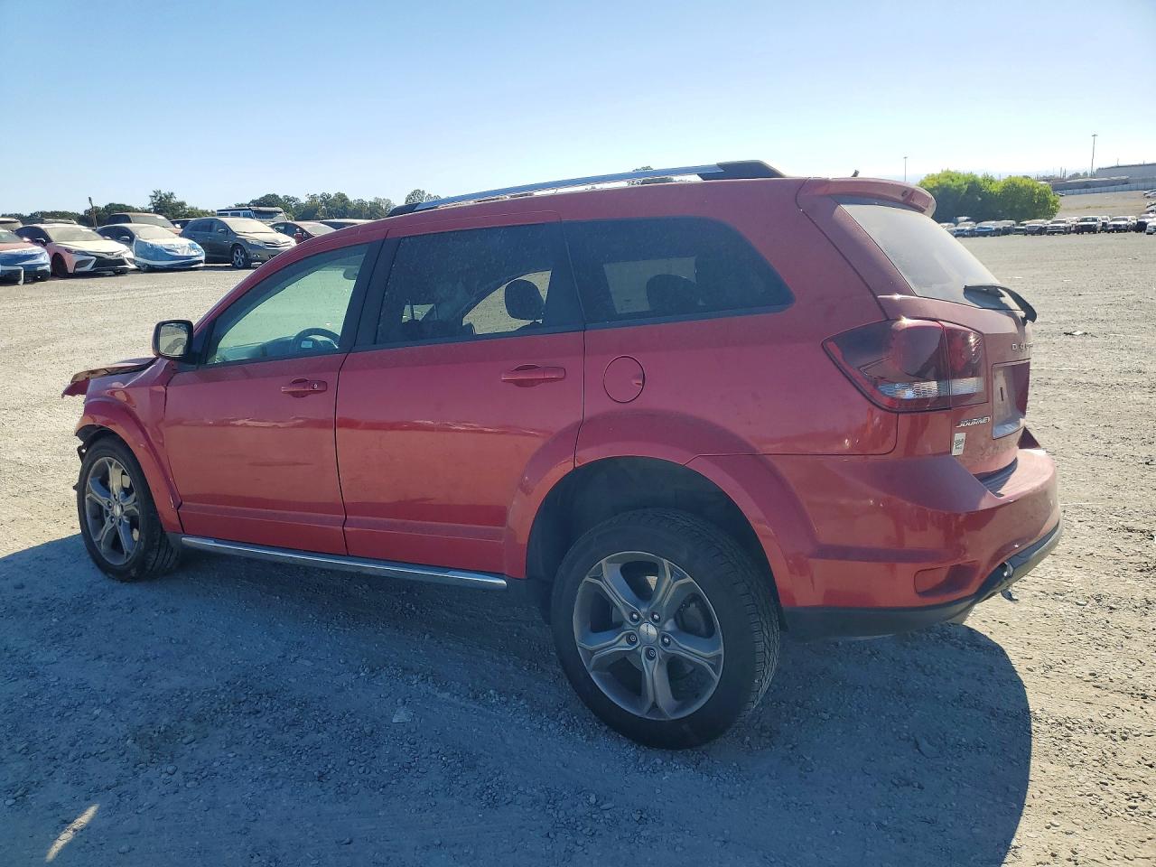 2017 Dodge Journey Crossroad Red vin: 3C4PDCGG2HT522814