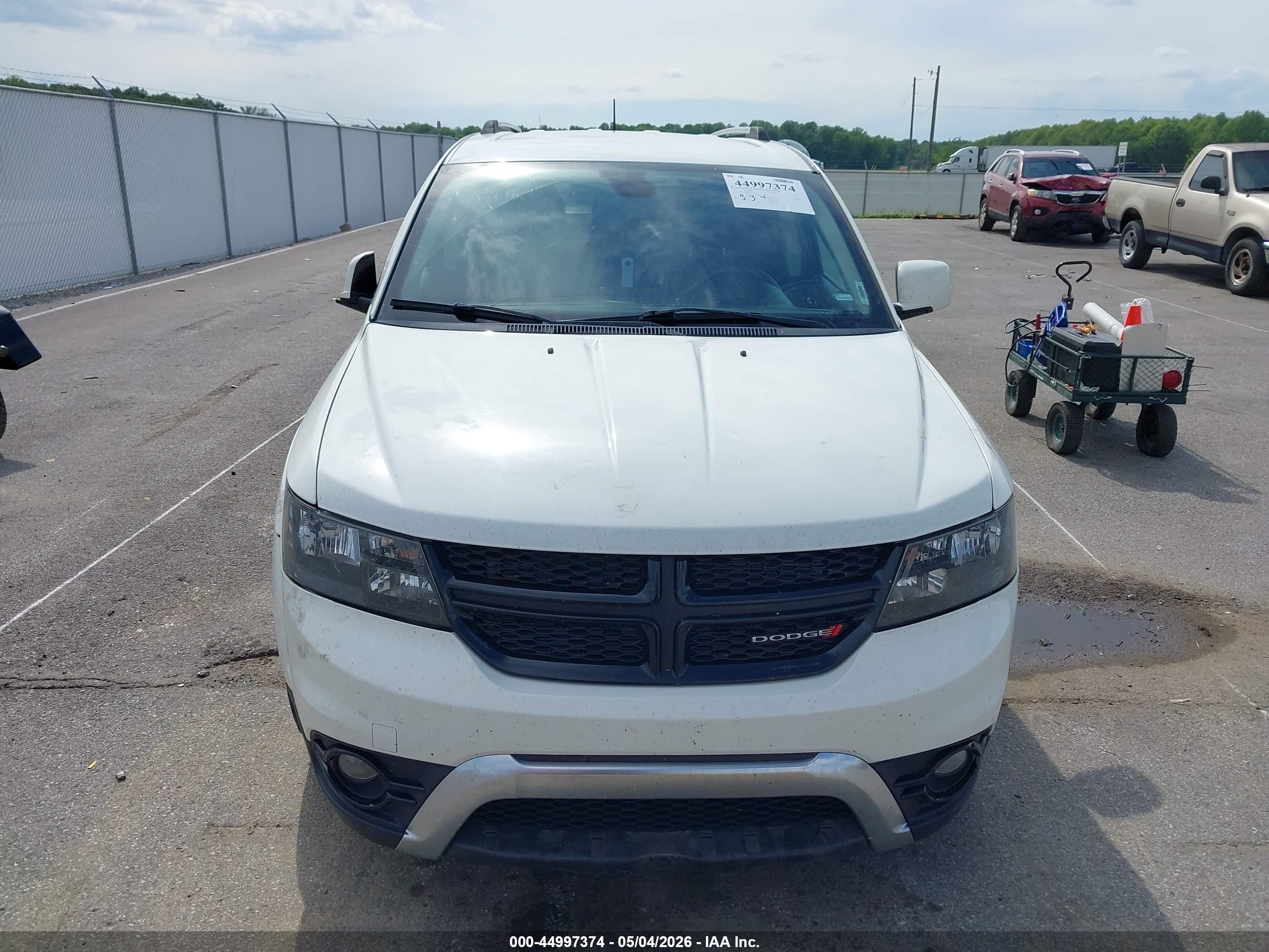 2019 Dodge Journey Crossroad White vin: 3C4PDCGG2KT707548