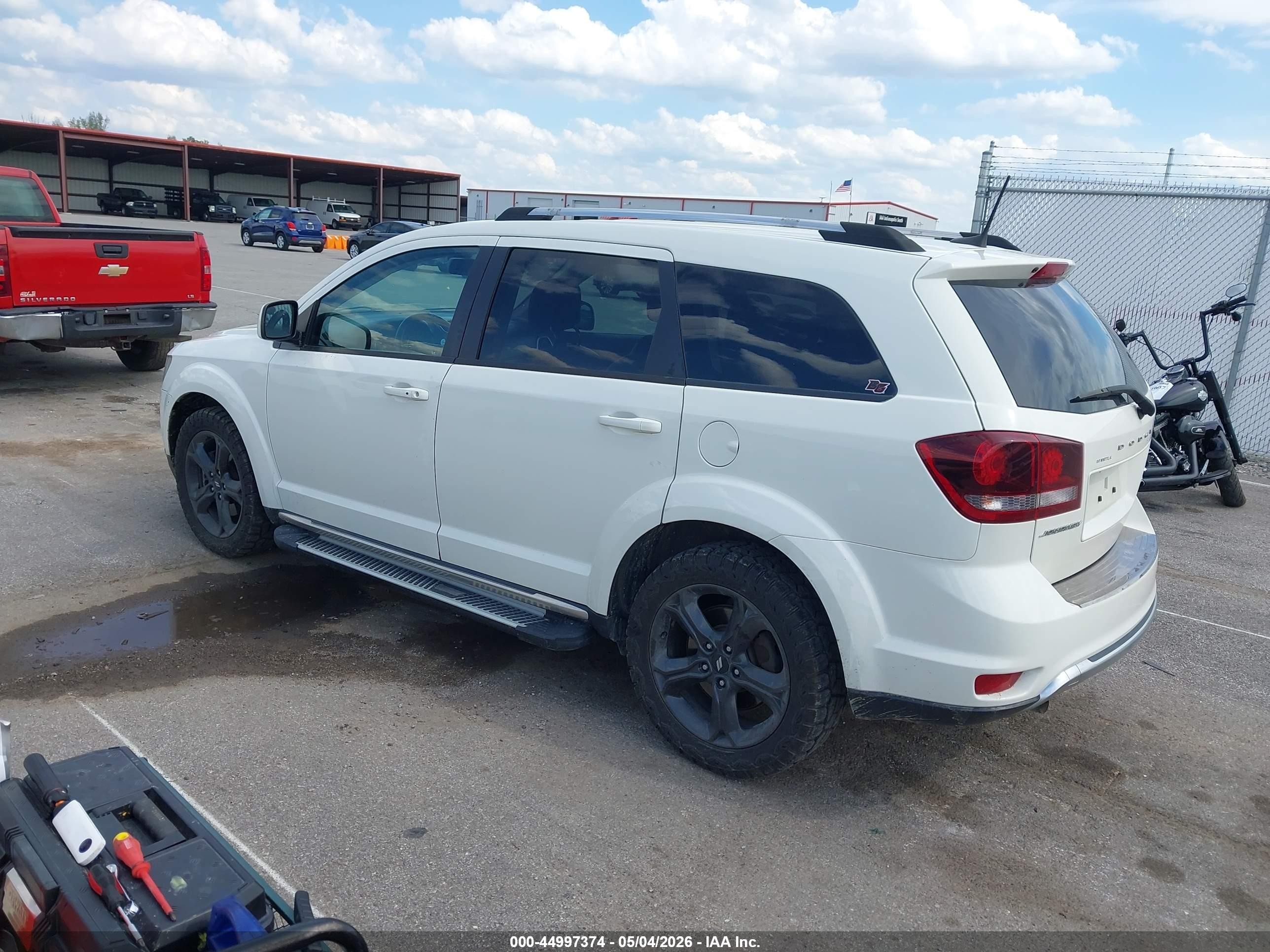 2019 Dodge Journey Crossroad White vin: 3C4PDCGG2KT707548