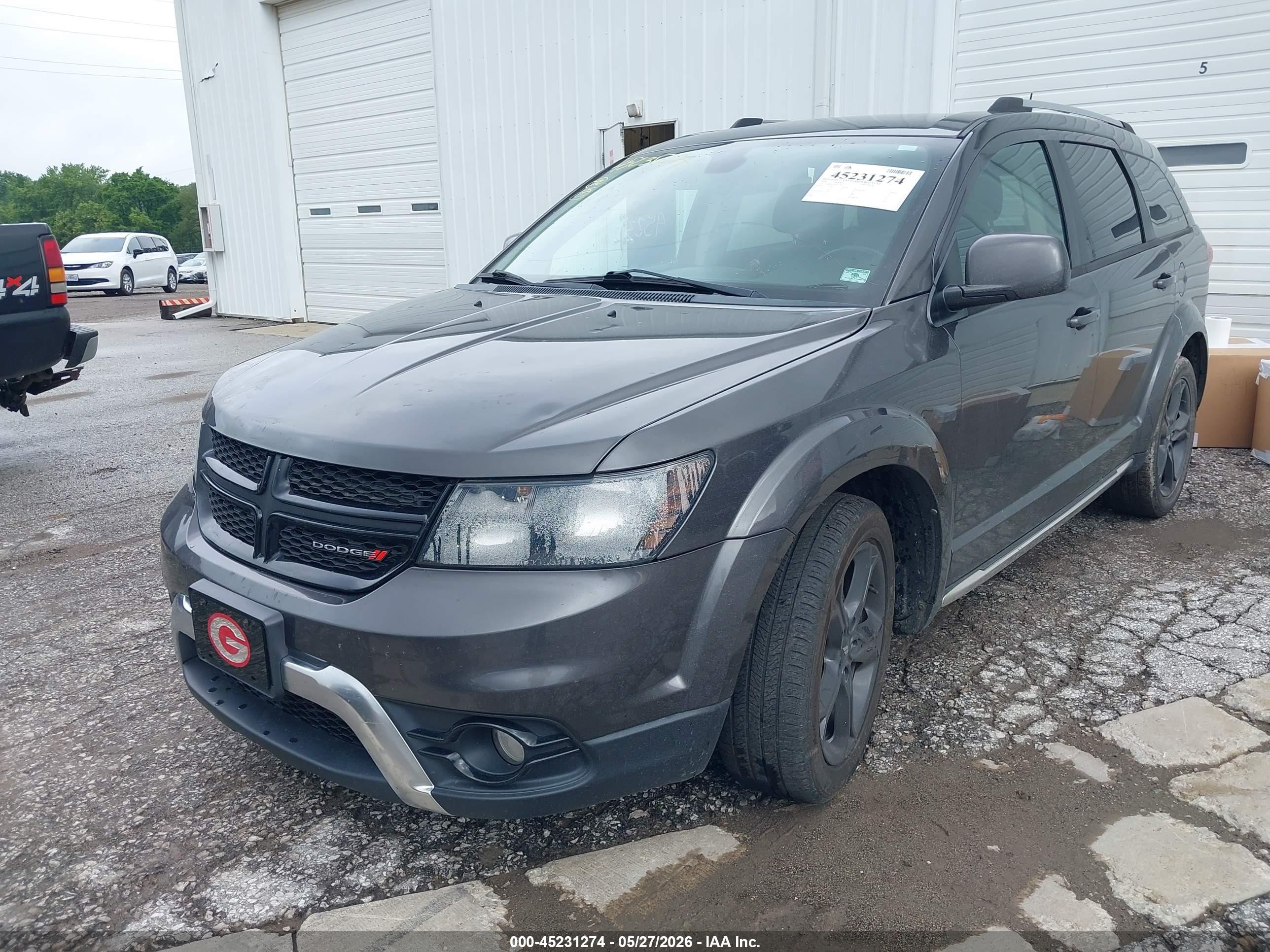 2019 Dodge Journey Crossroad Gray vin: 3C4PDCGG3KT778533
