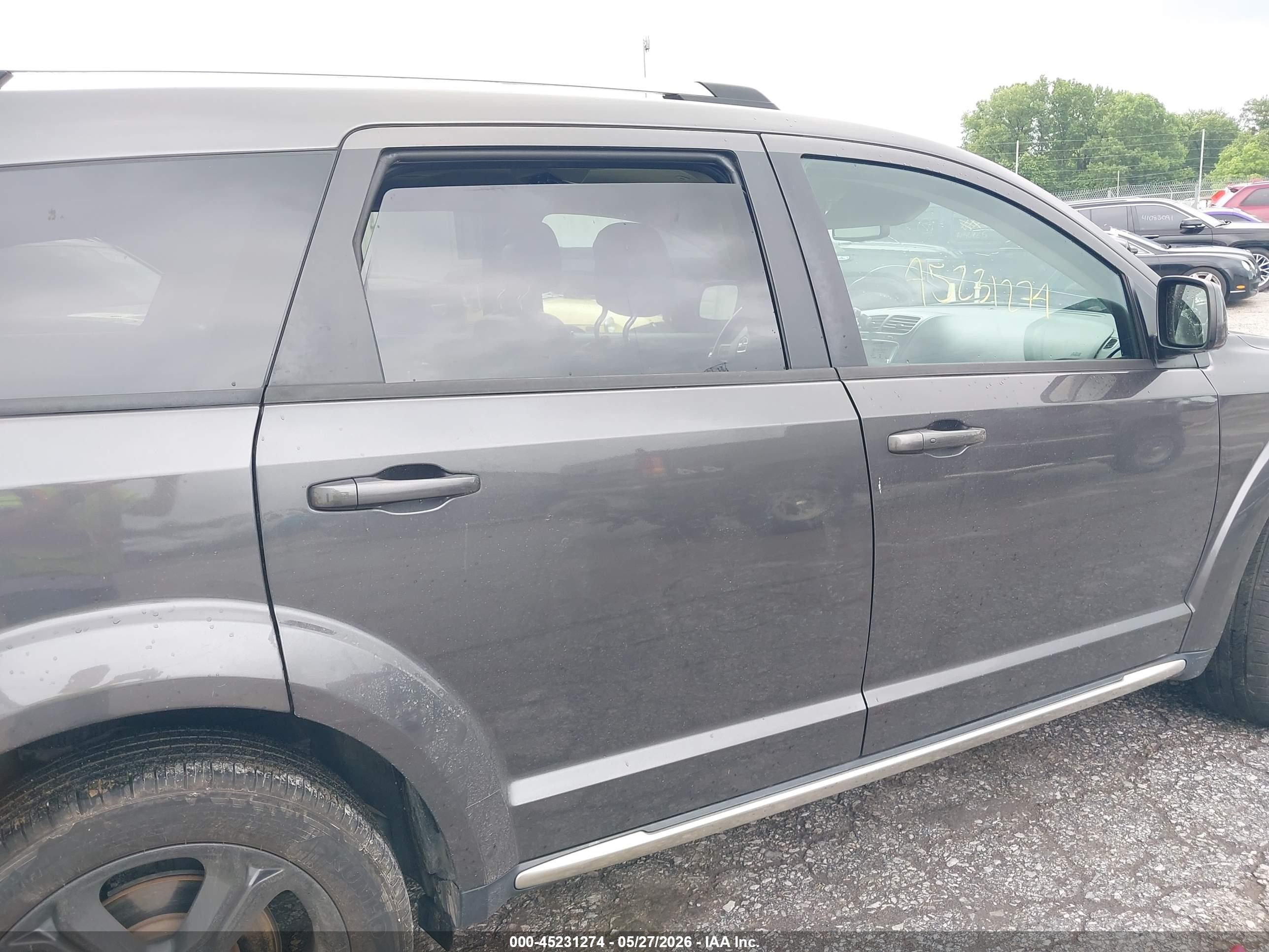 2019 Dodge Journey Crossroad Gray vin: 3C4PDCGG3KT778533