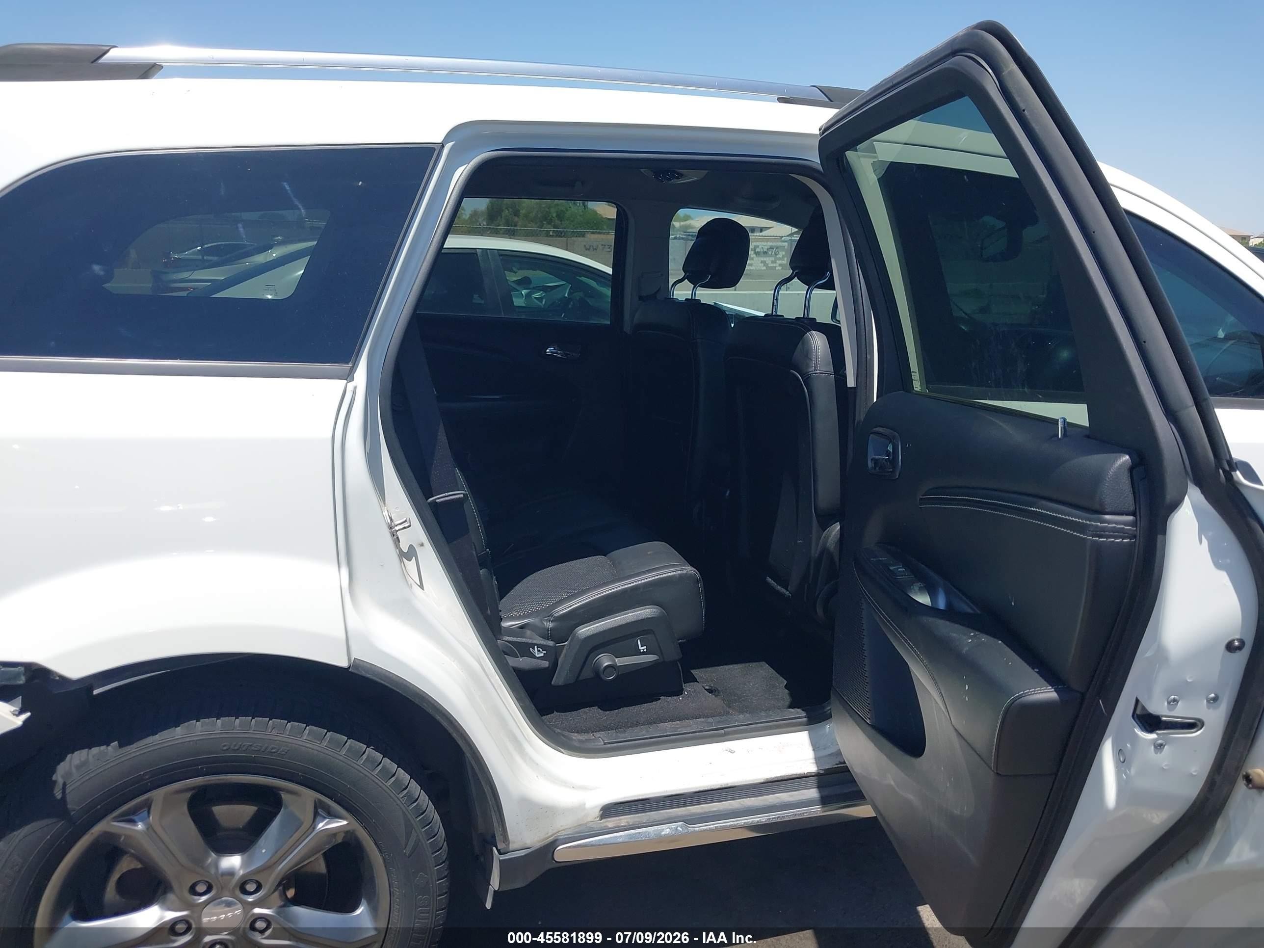 2015 Dodge Journey Crossroad White vin: 3C4PDCGG5FT725077