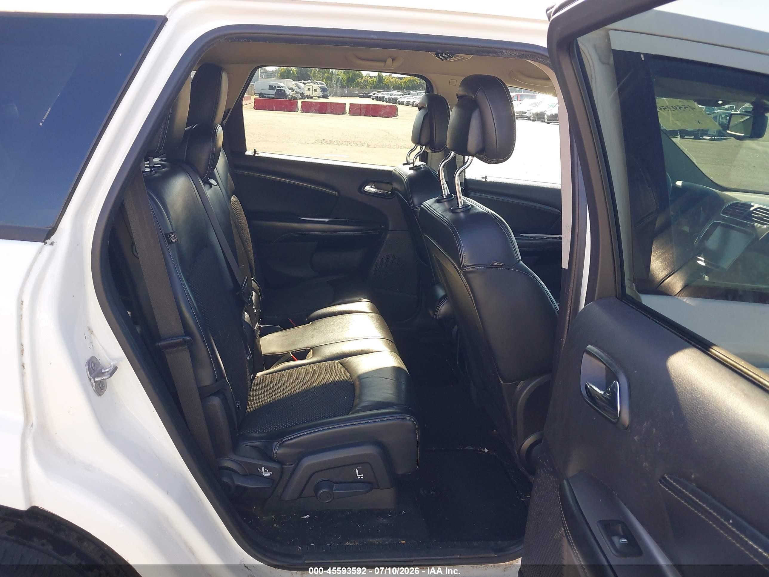 2015 Dodge Journey Crossroad White vin: 3C4PDCGG6FT698360