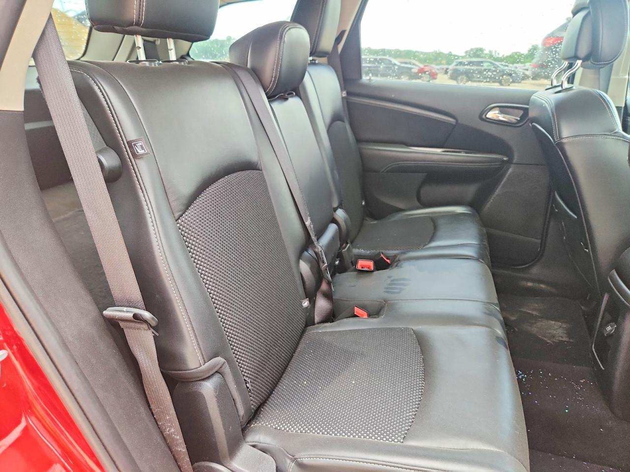 2015 Dodge Journey Crossroad Red vin: 3C4PDCGG7FT553926