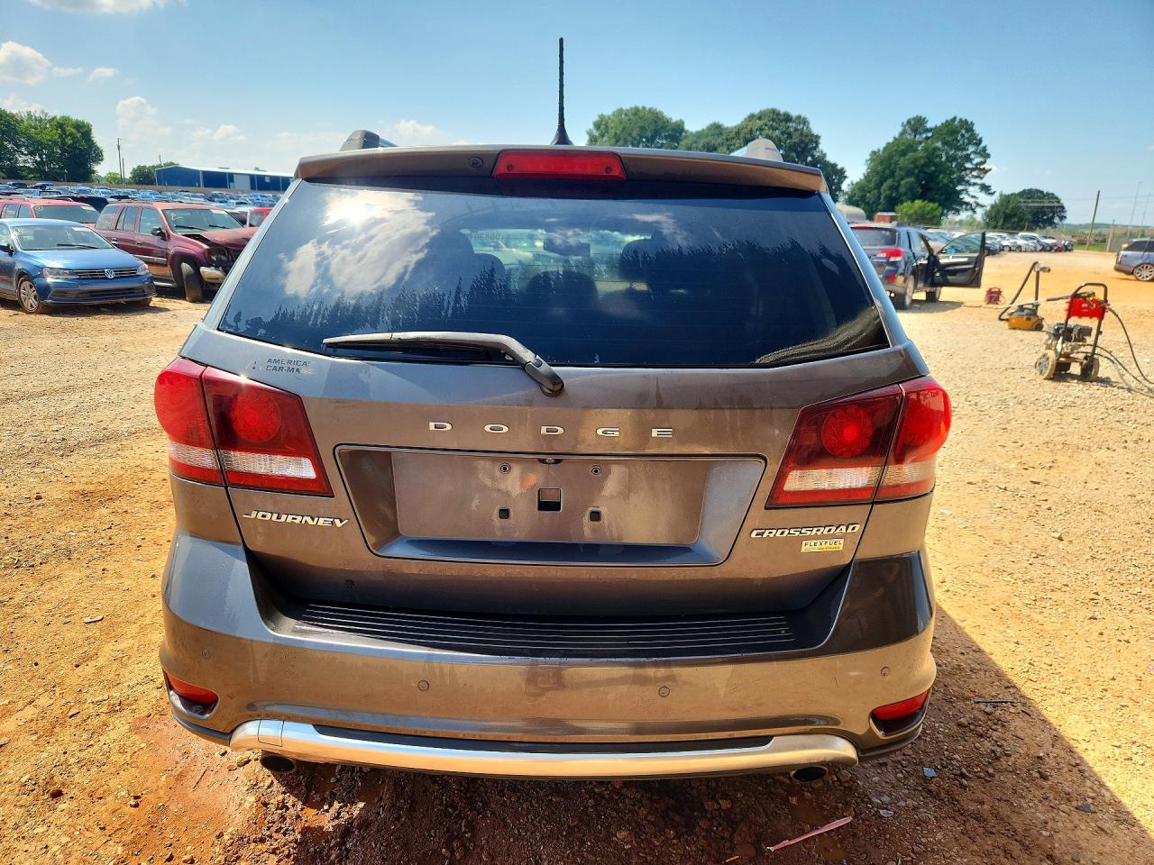 2017 Dodge Journey Crossroad Gray vin: 3C4PDCGG7HT643810