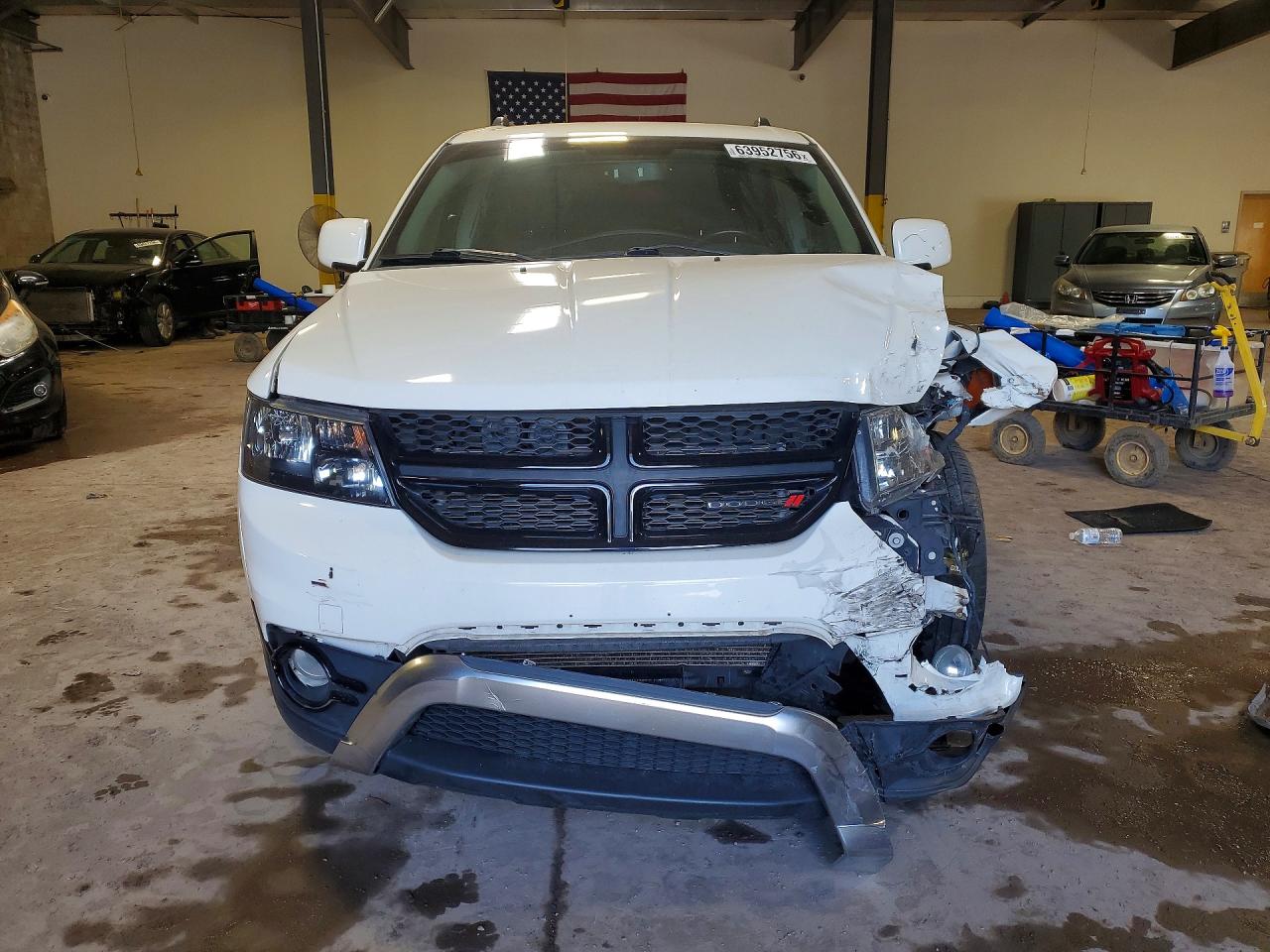2016 Dodge Journey Crossroad White vin: 3C4PDCGG9GT131707