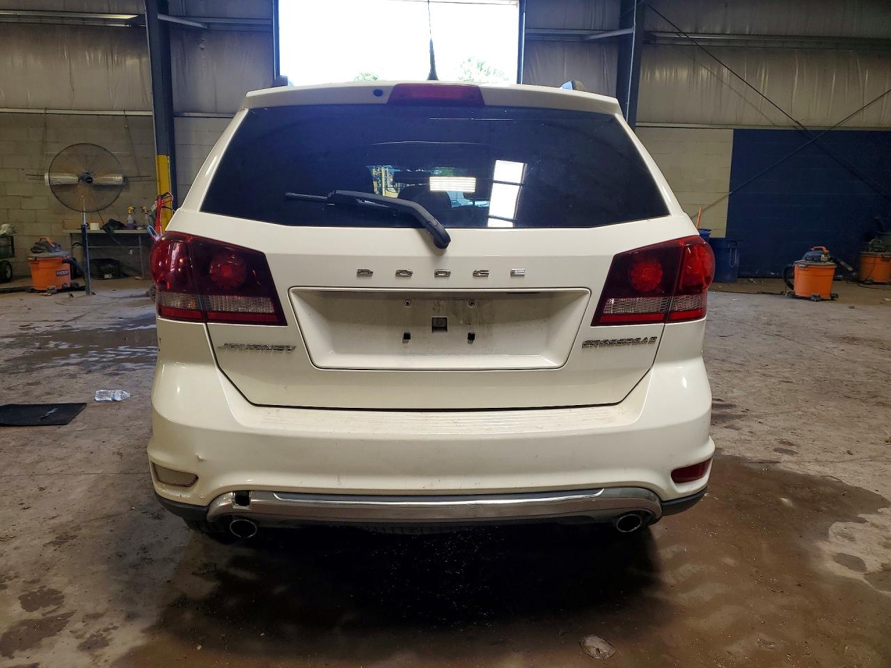 2016 Dodge Journey Crossroad White vin: 3C4PDCGG9GT131707