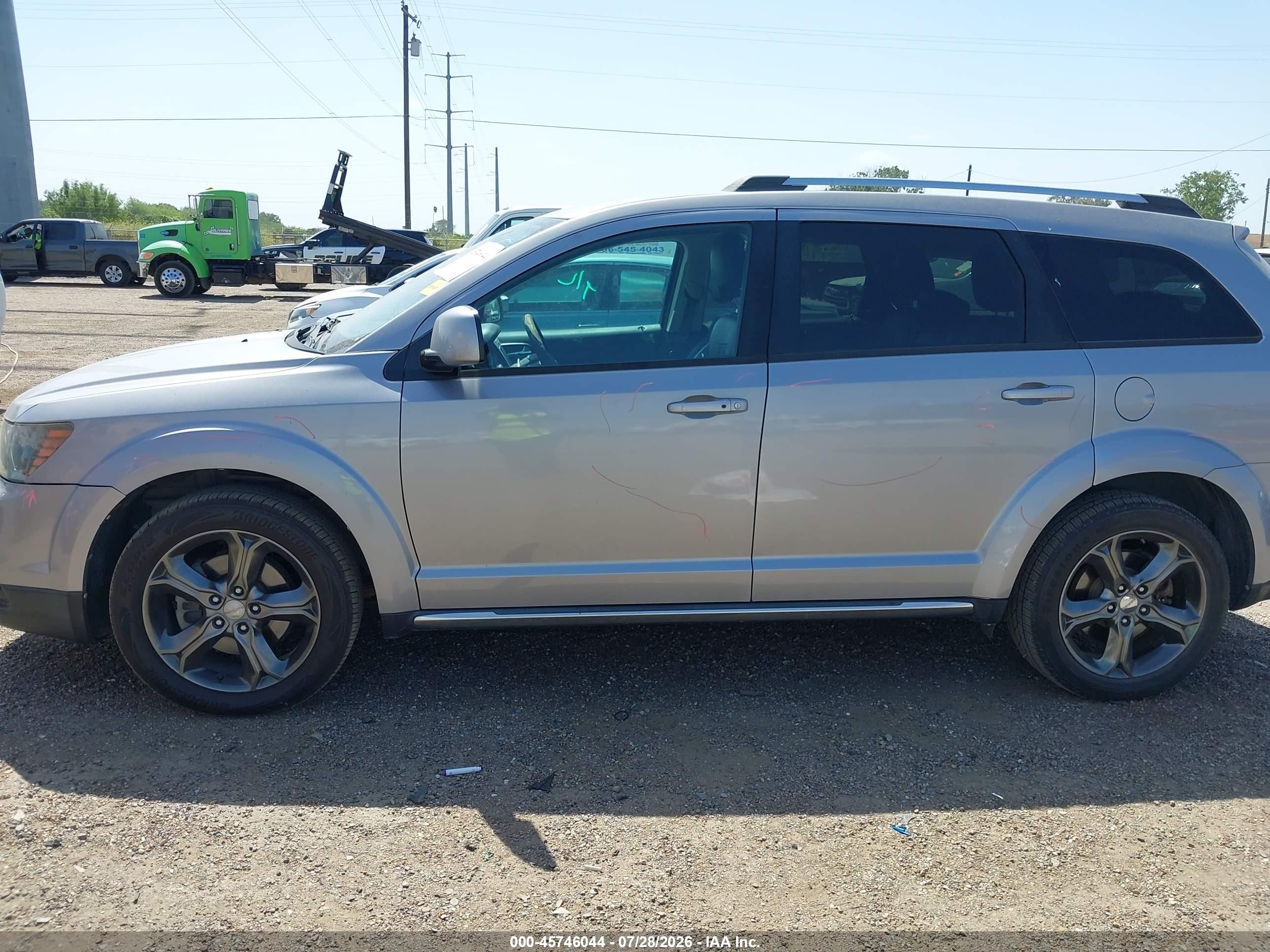 2015 Dodge Journey Crossroad Silver vin: 3C4PDCGGXFT679682