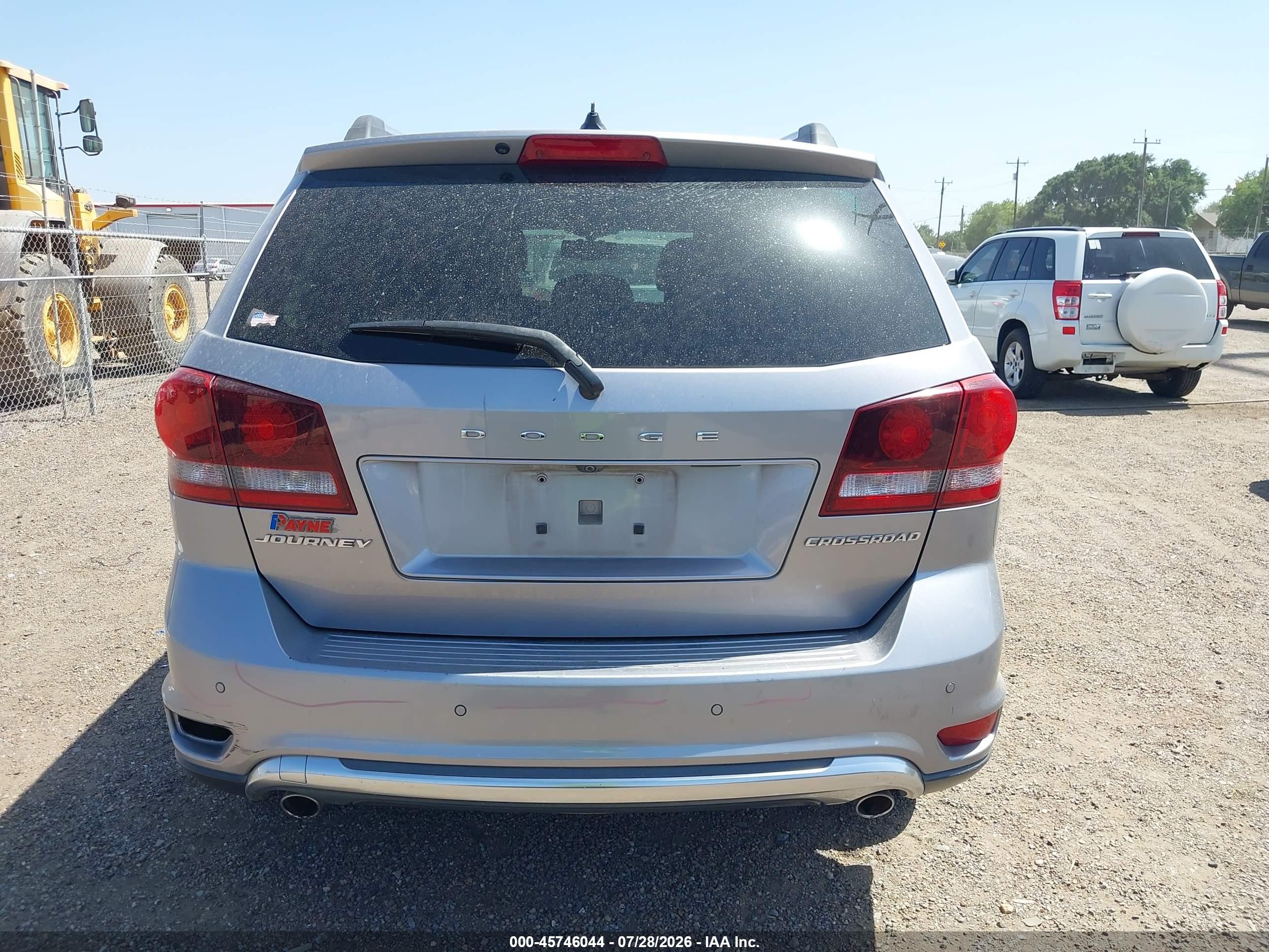 2015 Dodge Journey Crossroad Silver vin: 3C4PDCGGXFT679682