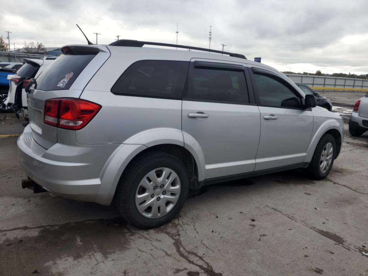 2014 Dodge Journey Se Silver vin: 3C4PDDAG1ET223731