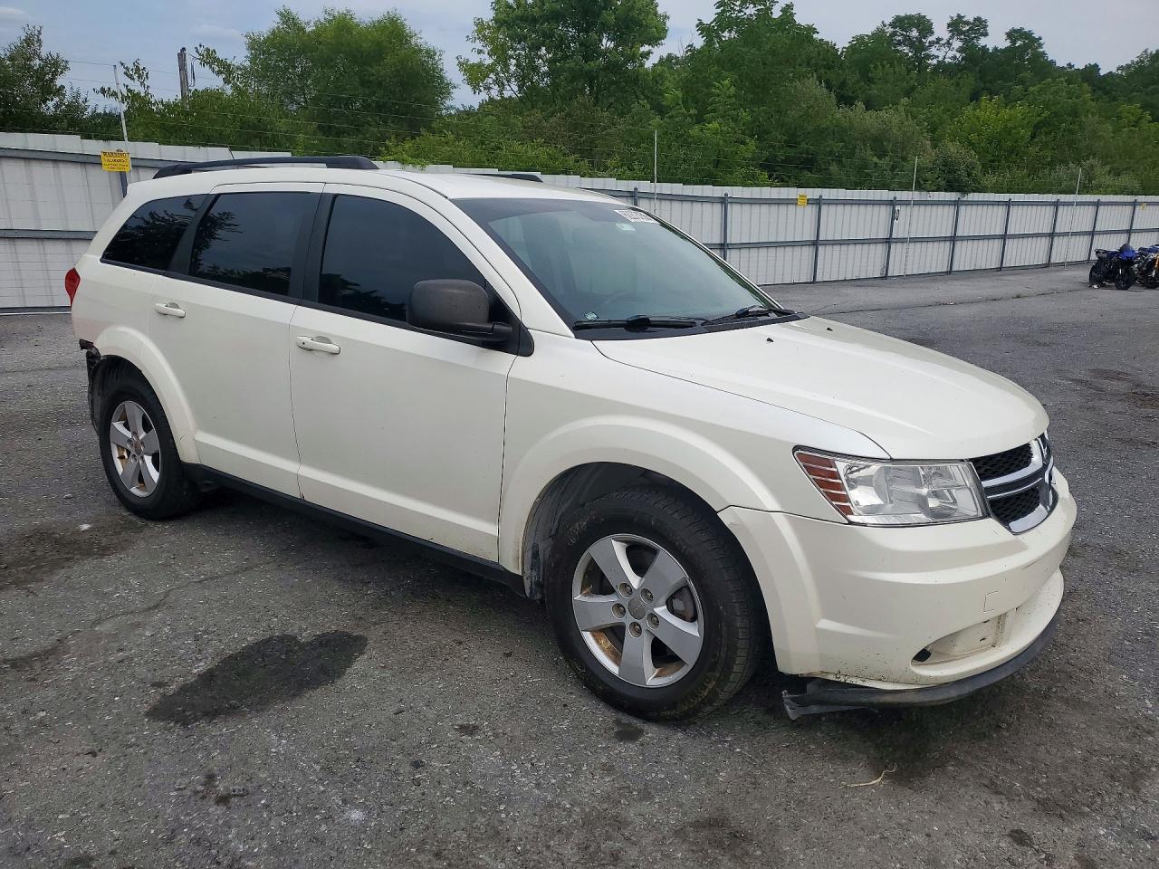 2014 Dodge Journey Se Белый vin: 3C4PDDAG2ET208980
