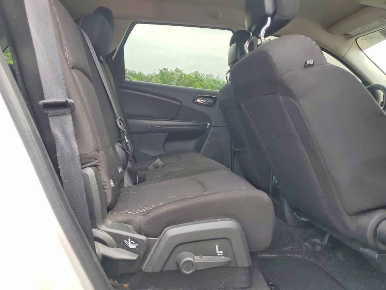2014 Dodge Journey Se Белый vin: 3C4PDDAG2ET208980