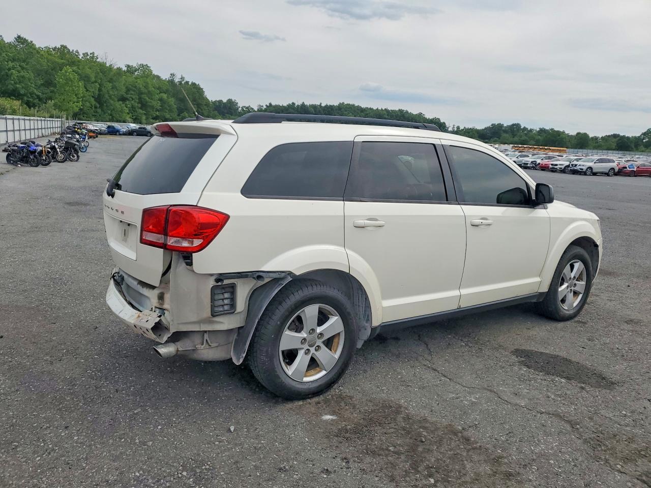 2014 Dodge Journey Se Белый vin: 3C4PDDAG2ET208980