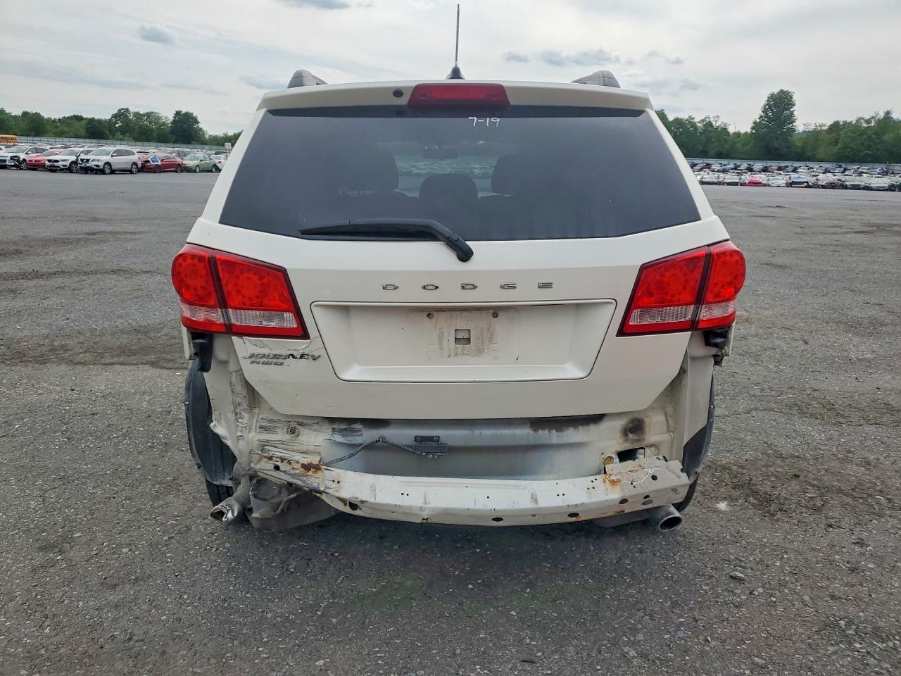 2014 Dodge Journey Se Белый vin: 3C4PDDAG2ET208980