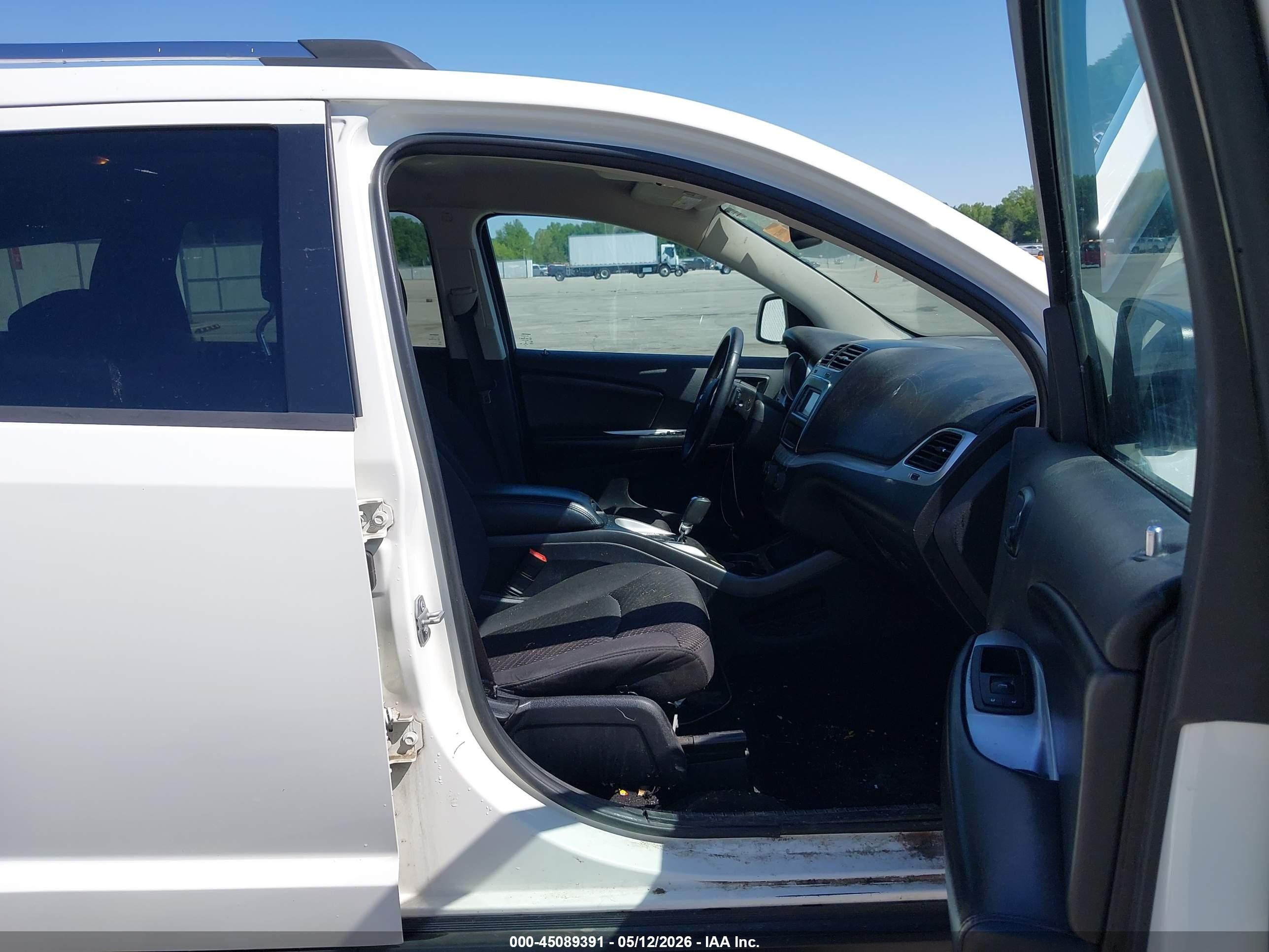 2015 Dodge Journey Se White vin: 3C4PDDAG5FT574630