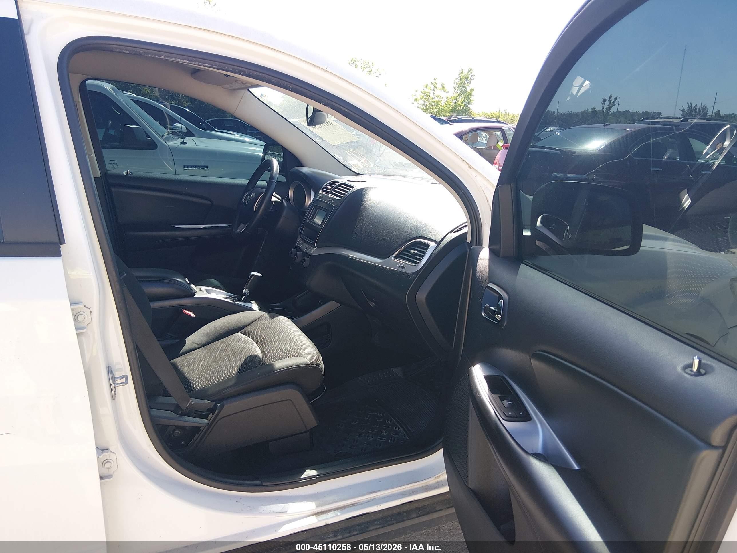 2015 Dodge Journey Se White vin: 3C4PDDAG6FT646399