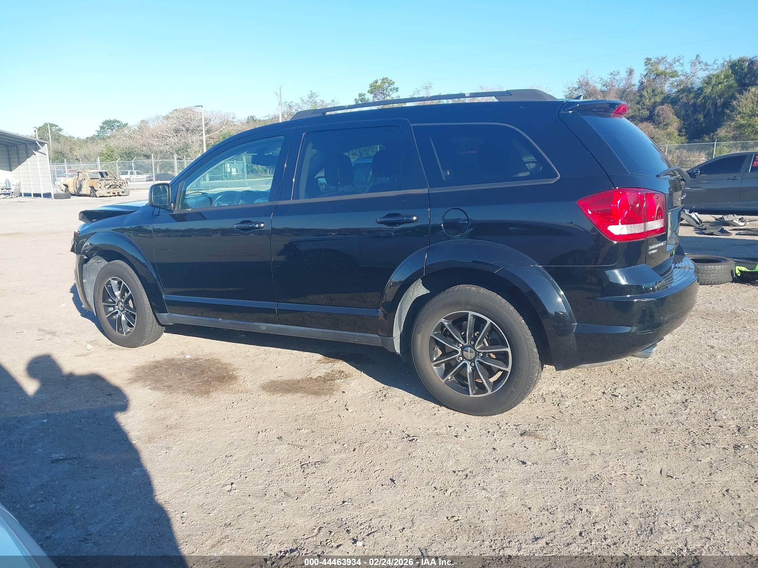 2017 Dodge Journey Se Awd Black vin: 3C4PDDAG7HT636533