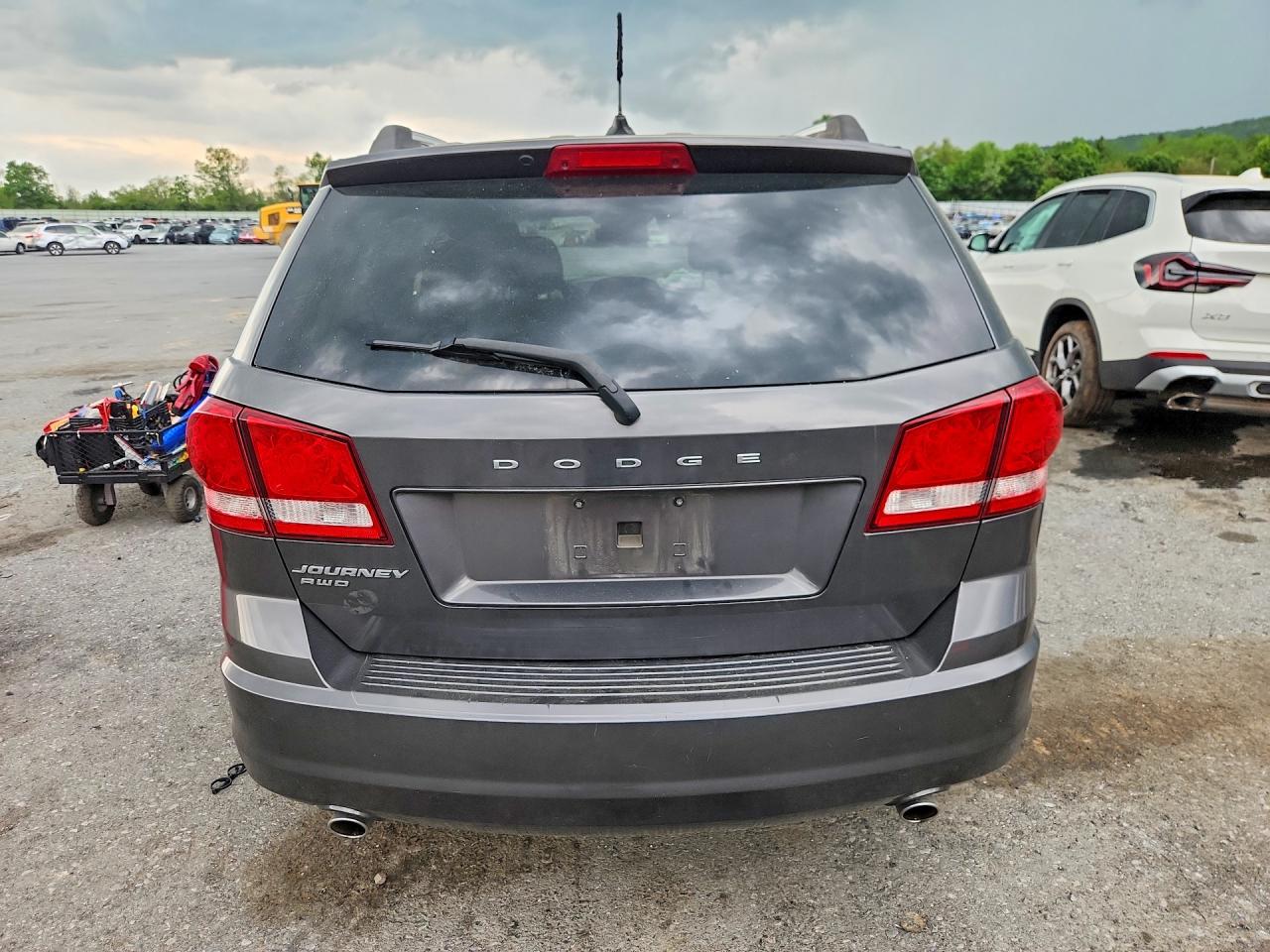 2015 Dodge Journey Se Gray vin: 3C4PDDAG9FT512440