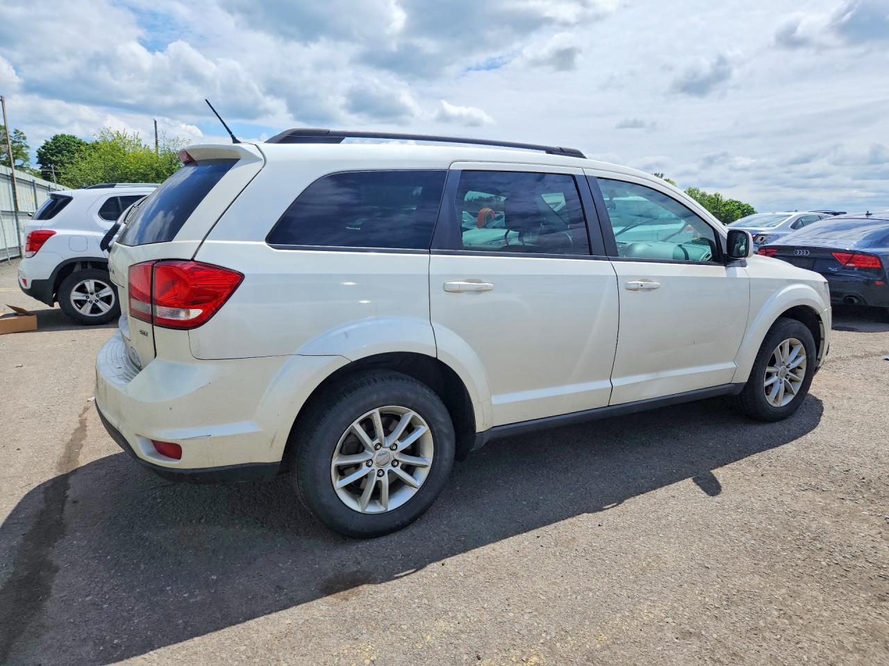 2013 Dodge Journey Sxt White vin: 3C4PDDBG0DT706107