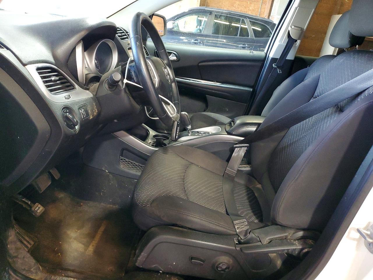 2014 Dodge Journey Sxt Белый vin: 3C4PDDBG0ET155839