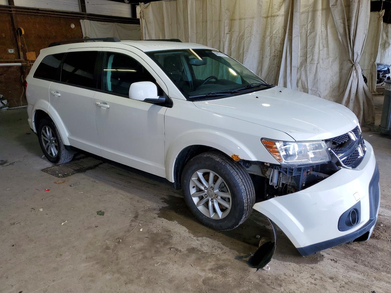 2014 Dodge Journey Sxt Белый vin: 3C4PDDBG0ET155839