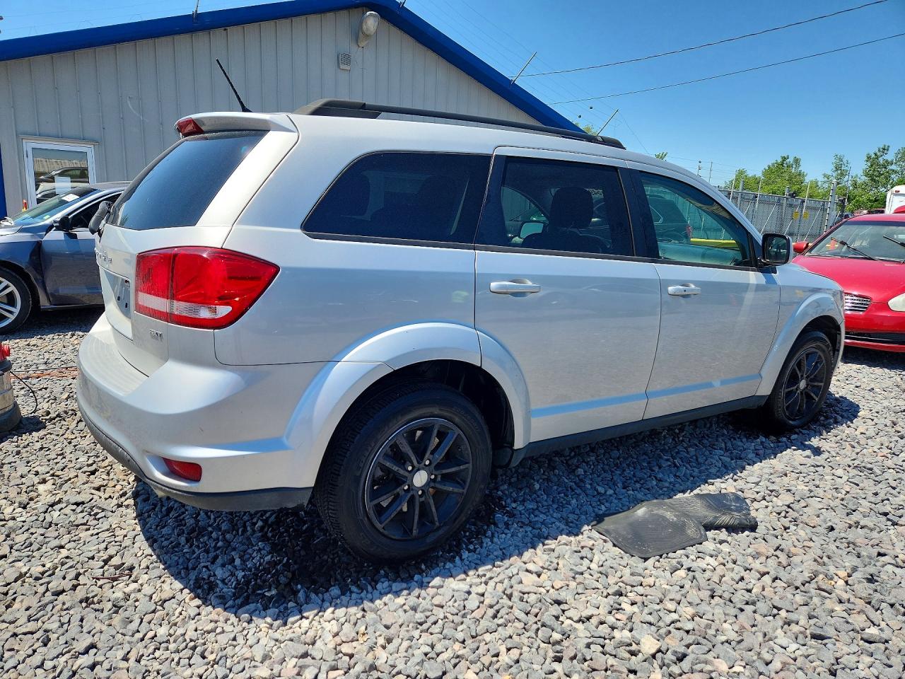 2014 Dodge Journey Sxt Silver vin: 3C4PDDBG0ET206143