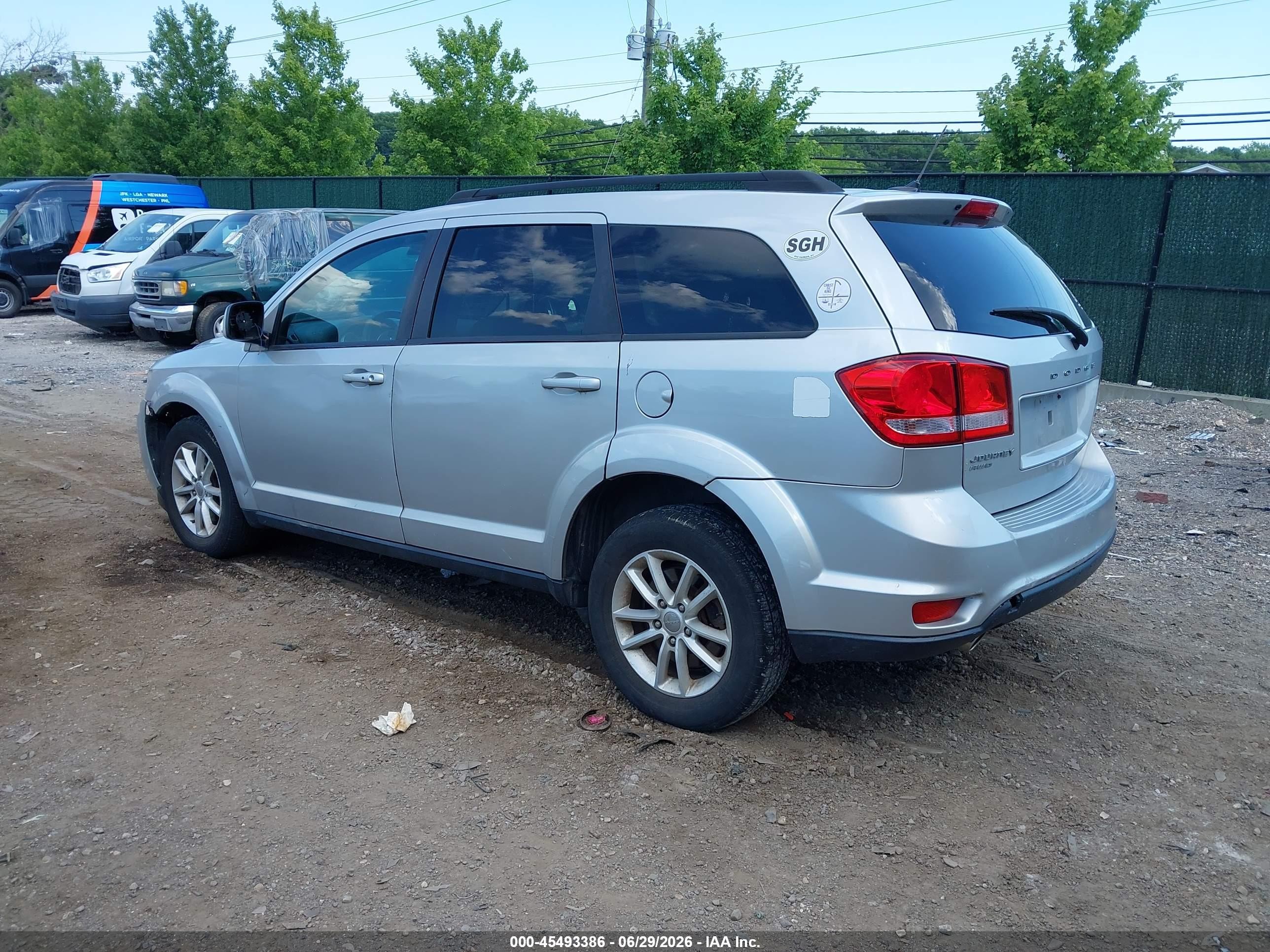 2013 Dodge Journey Sxt Silver vin: 3C4PDDBG1DT559098