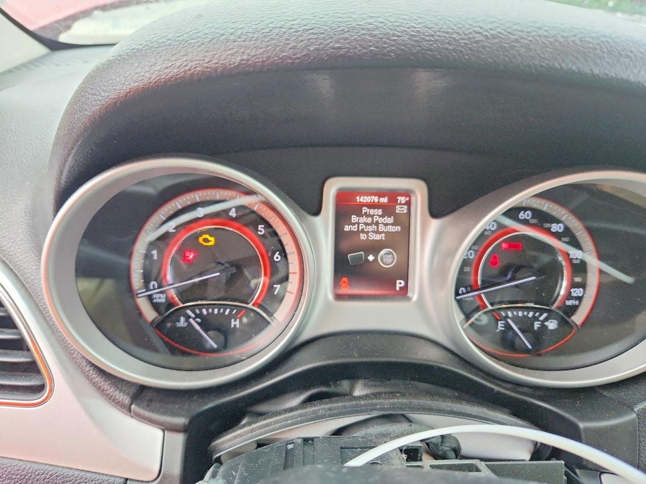 2013 Dodge Journey Sxt Red vin: 3C4PDDBG1DT614875