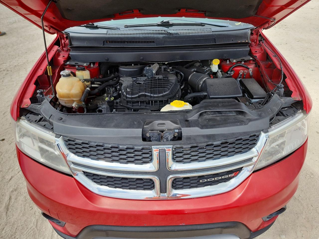 2014 Dodge Journey Sxt Red vin: 3C4PDDBG1ET271583