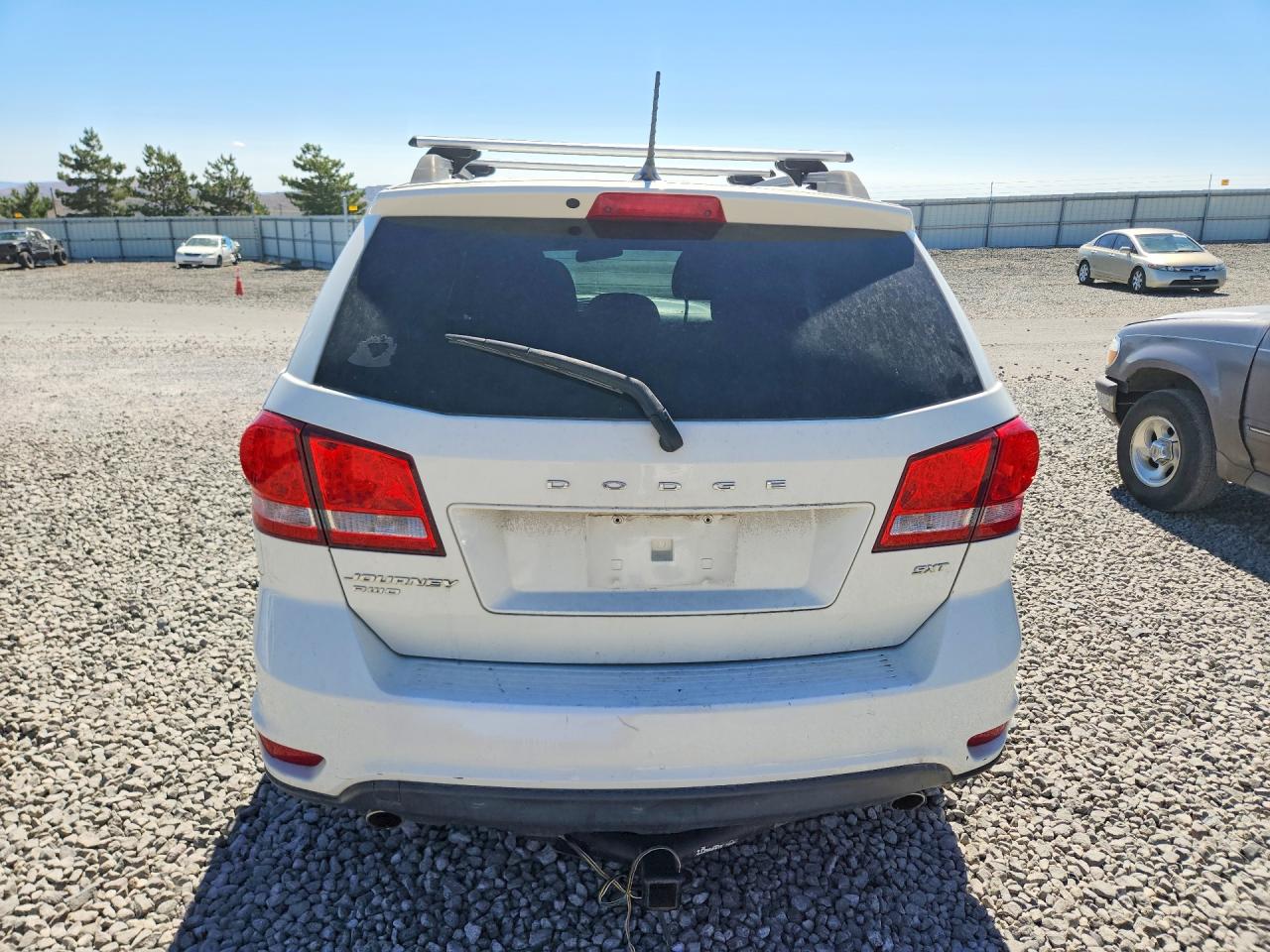 2015 Dodge Journey Sxt White vin: 3C4PDDBG1FT755433