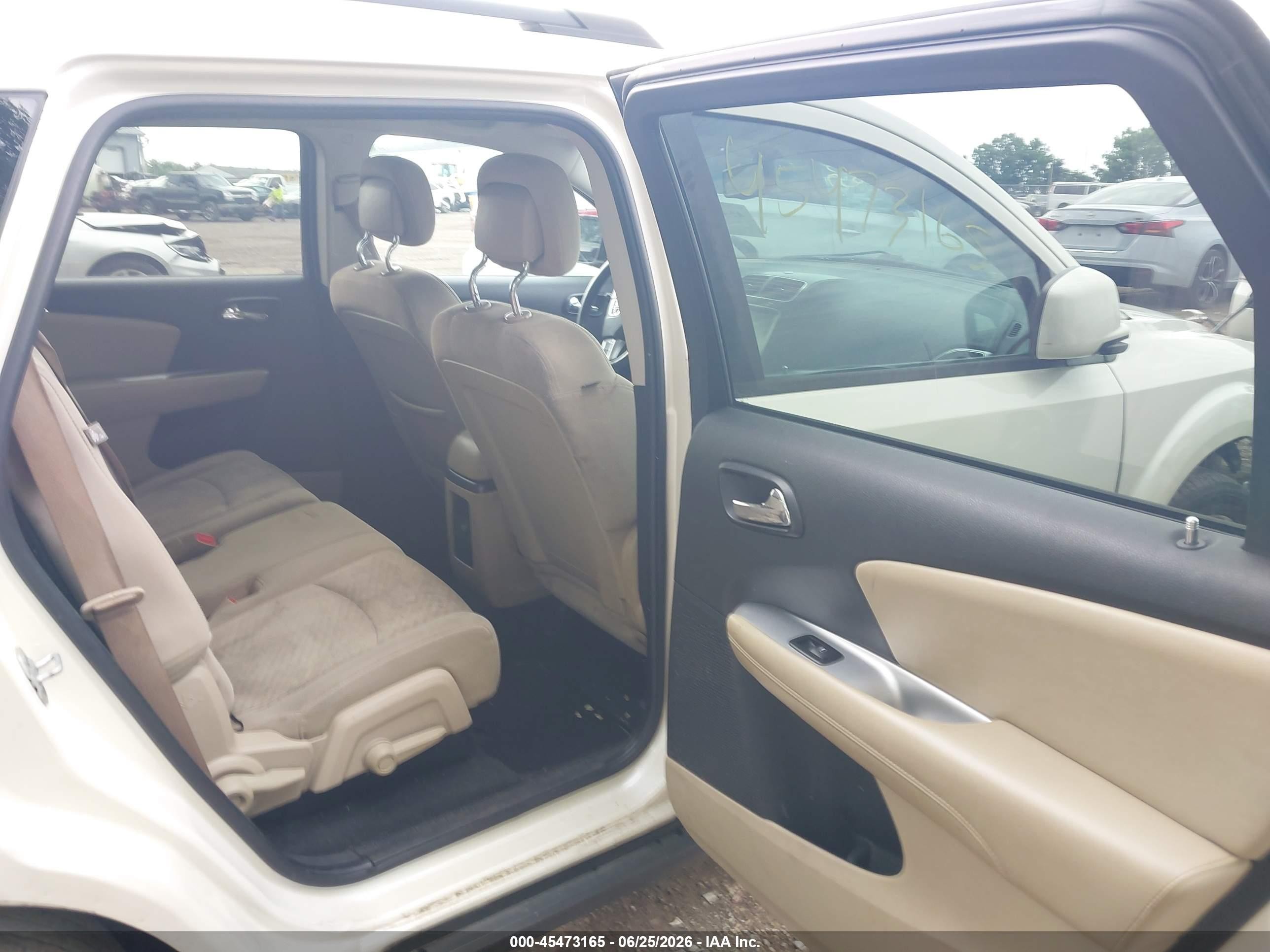 2012 Dodge Journey Sxt White vin: 3C4PDDBG2CT240114