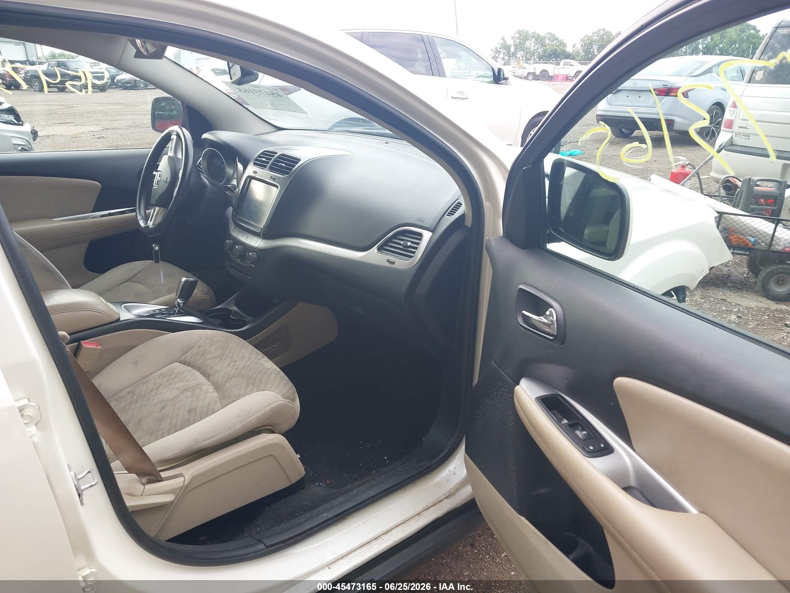 2012 Dodge Journey Sxt White vin: 3C4PDDBG2CT240114