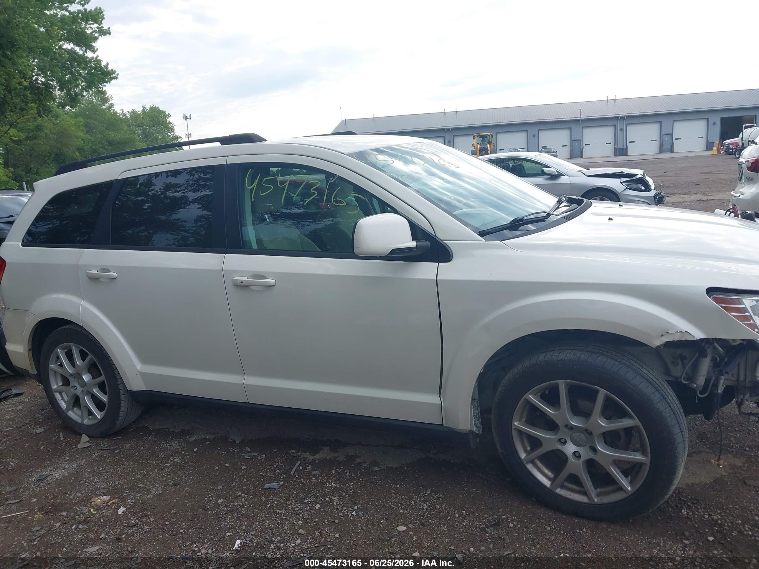 2012 Dodge Journey Sxt White vin: 3C4PDDBG2CT240114