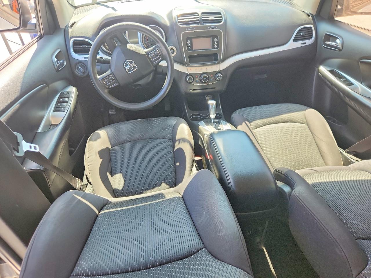 2012 Dodge Journey Sxt Silver vin: 3C4PDDBG2CT356509